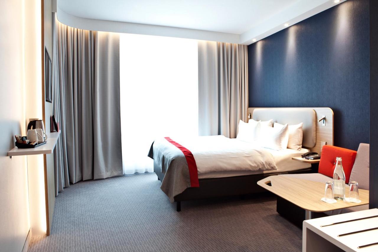 Holiday Inn Express - Kaiserslautern By Ihg Εξωτερικό φωτογραφία