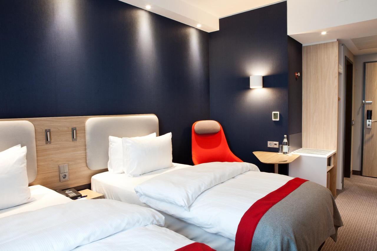 Holiday Inn Express - Kaiserslautern By Ihg Εξωτερικό φωτογραφία
