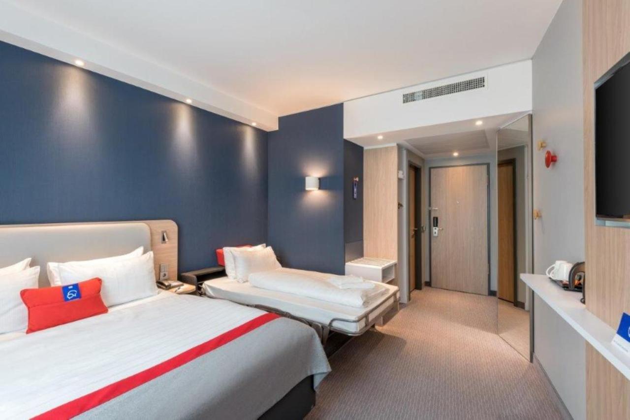 Holiday Inn Express - Kaiserslautern By Ihg Εξωτερικό φωτογραφία
