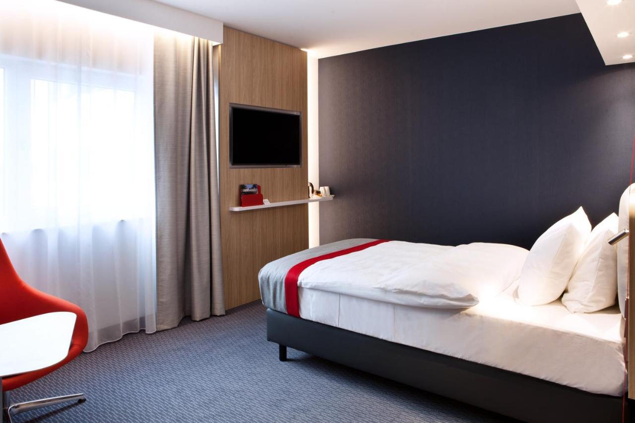 Holiday Inn Express - Kaiserslautern By Ihg Εξωτερικό φωτογραφία